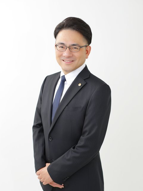 京創みらい行政書士事務所 代表 行政書士 谷 昭人